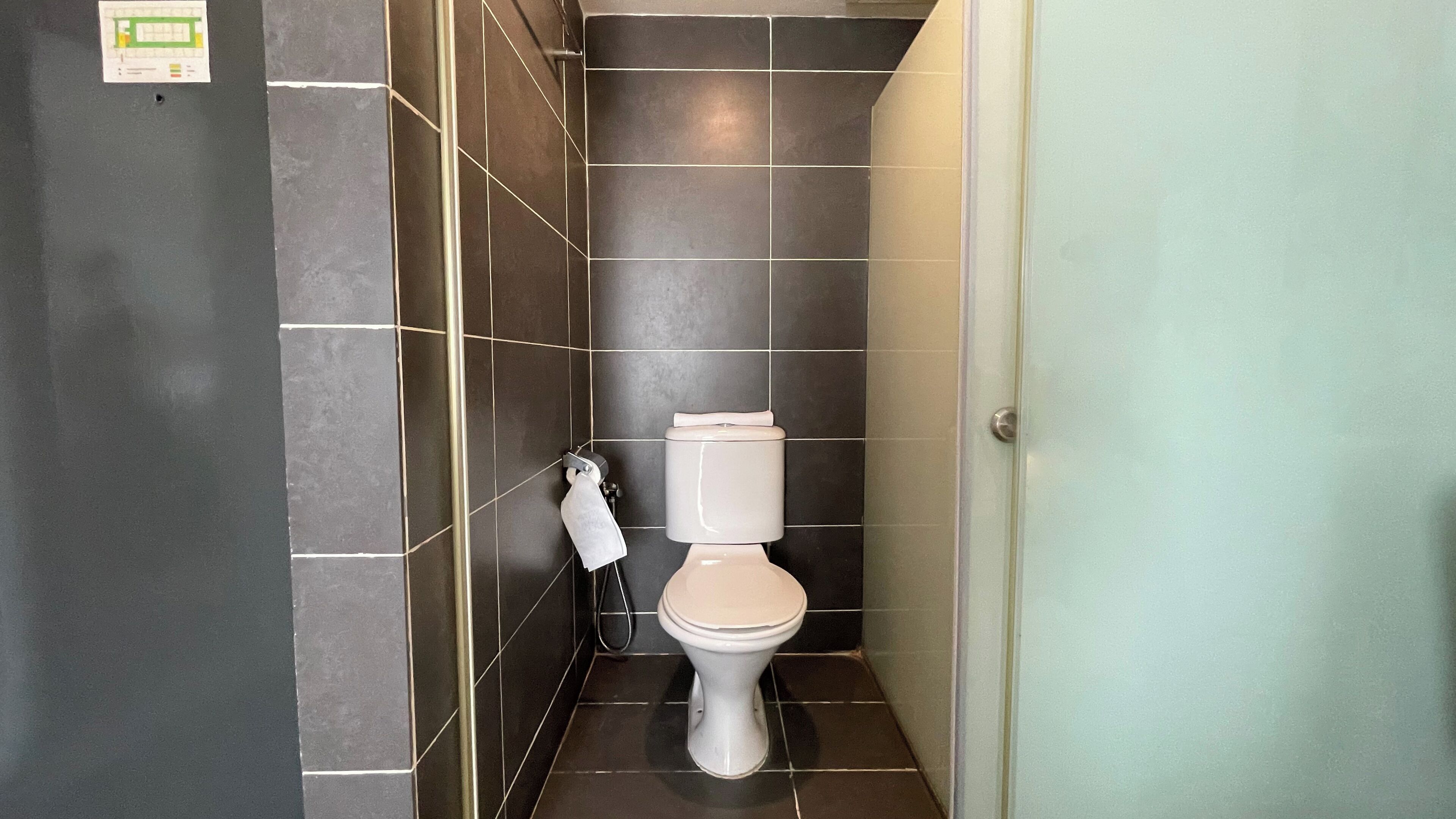 executive king | bathroom | shower, rainfall showerhead, free toiletries, hair dryer