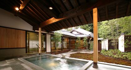 KATSURAGI Hotel Kitanomaru