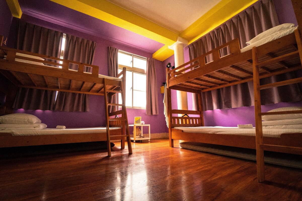 Shared Dormitory, Mixed Dorm | Free WiFi, bed sheets