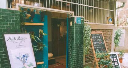 HouseNandoor - Hostel