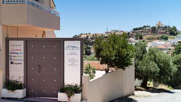 Huoneisto, 2 makuuhuonetta (Excl 2) | Sisäpiha