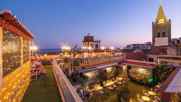 Rooftop terrace