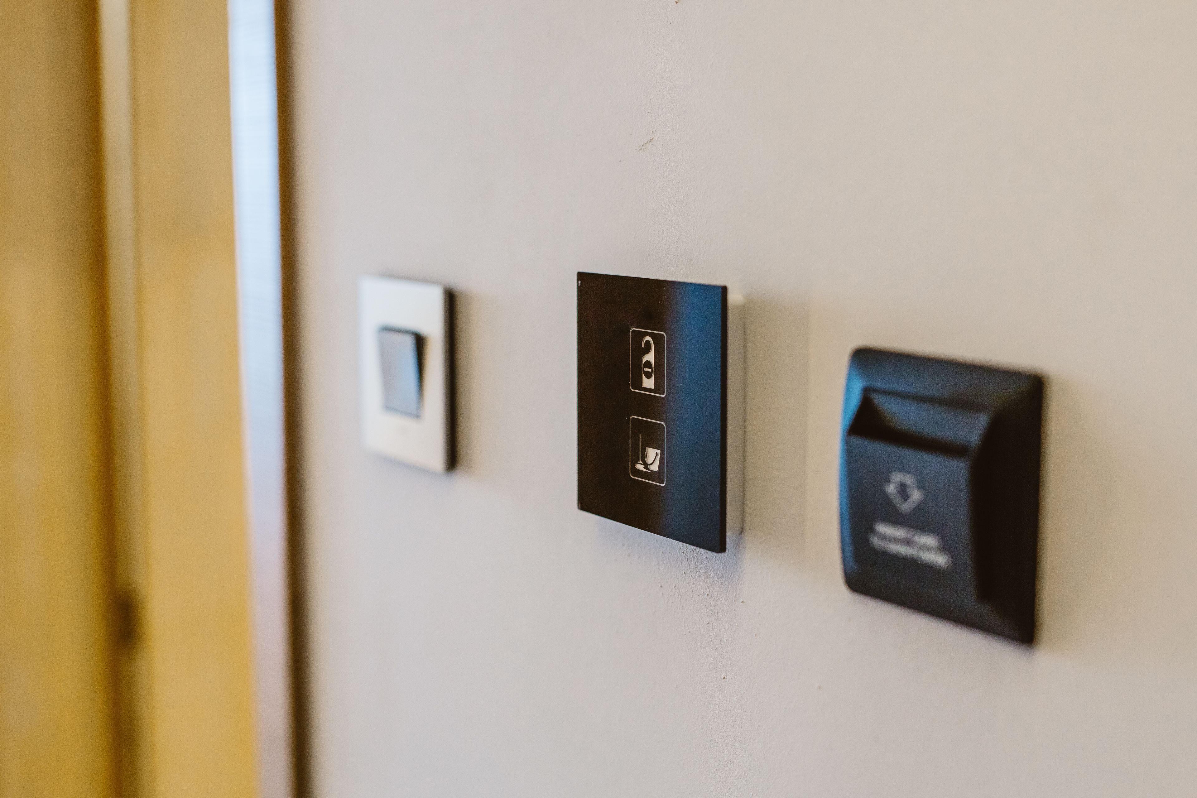 standard room, sea view | minibar, in-room safe, free cots/infant beds, free wifi