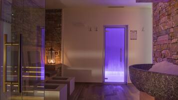 Couples treatment room(s), sauna, steam room, Turkish bath/hammam