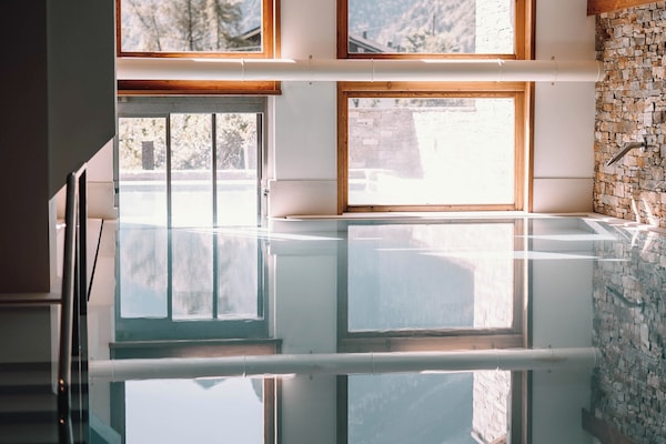 Couples treatment rooms, sauna, steam room, Turkish bath