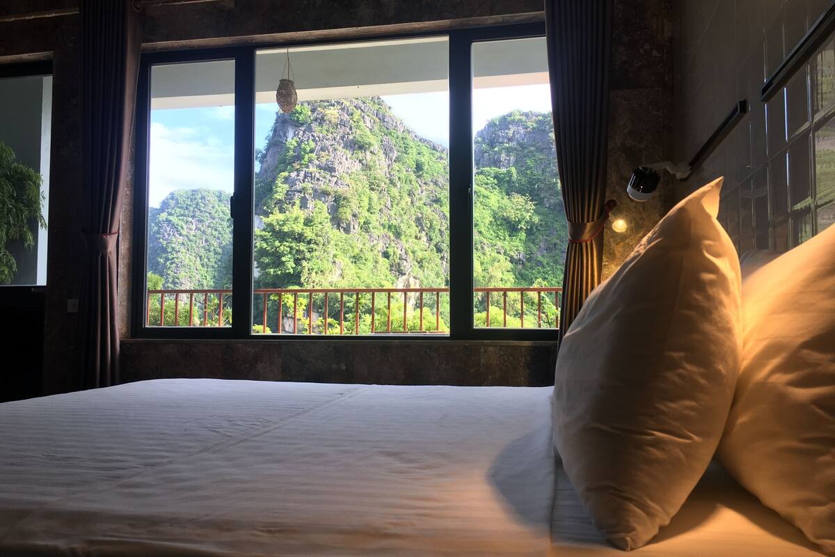 couples treatment room(s)