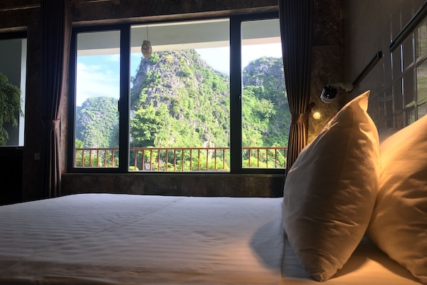 Couples treatment rooms