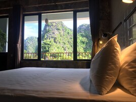 Couples treatment rooms