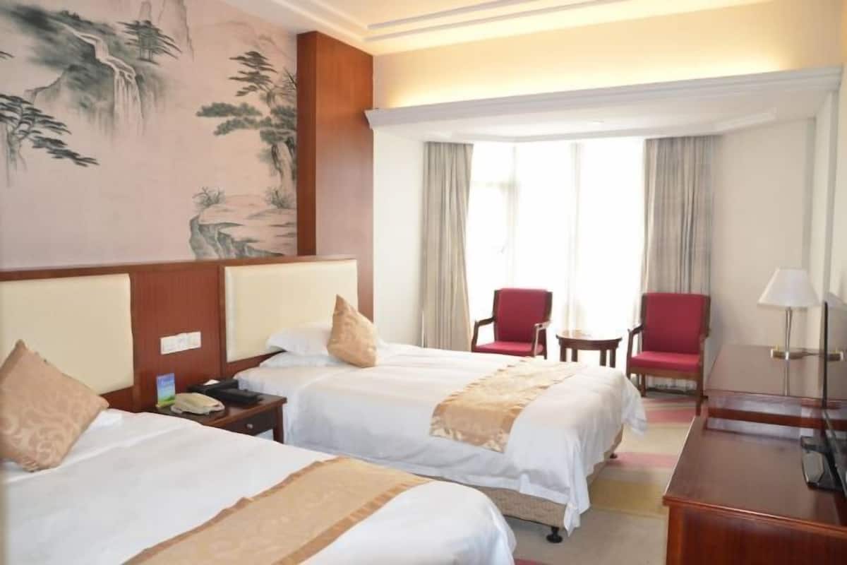 Coffres-forts dans les chambres, bureau, rideaux occultants