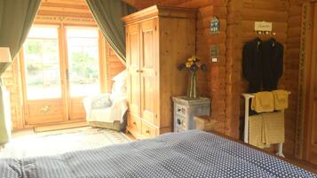 Superior Double Room, Patio | Egyptian cotton sheets, premium bedding, down duvets, desk