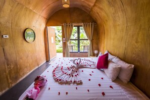 Minibar, in-room safe, desk, soundproofing