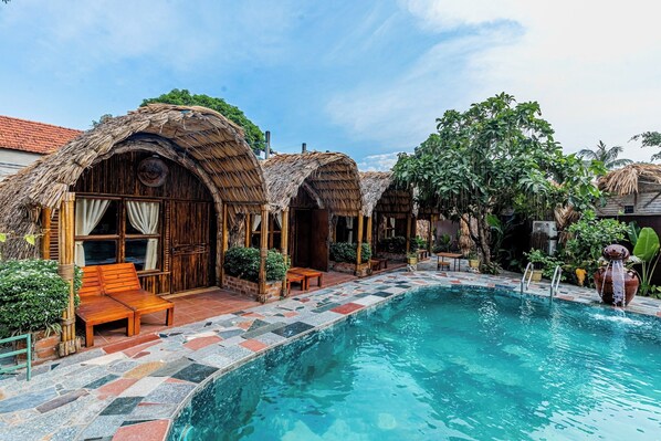 Front of property - Tam Coc Bungalow (Hoa Lu)