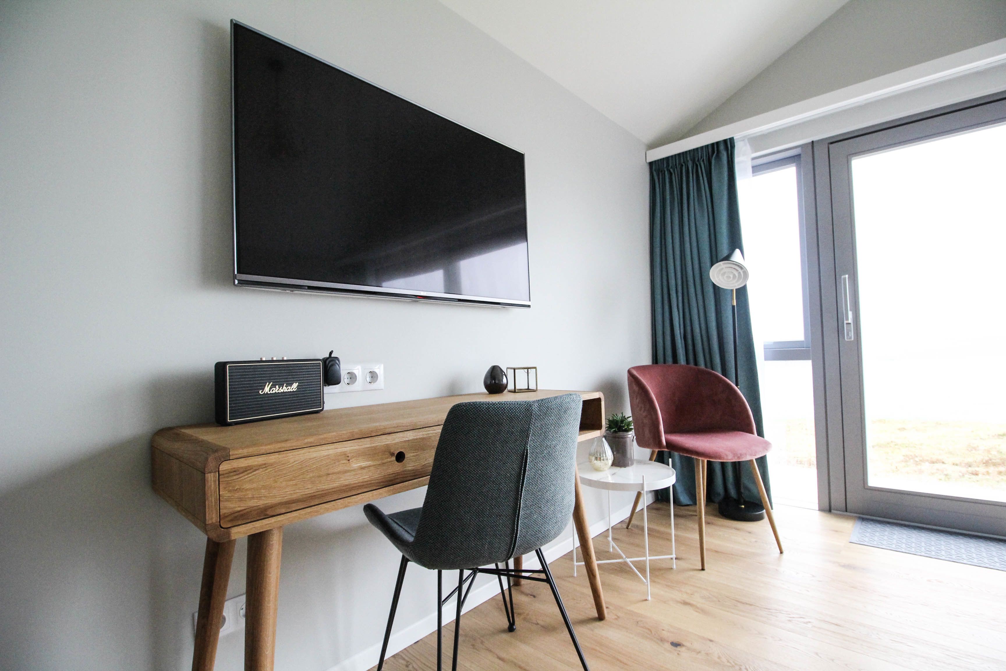 1 bedroom, in-room safe, desk, blackout curtains