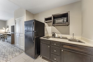 Suite, Multiple Beds, Non Smoking, Refrigerator & Microwave (with Sofabed)