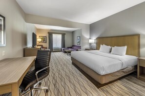 Suite, 1 King Bed with Sofa bed, Non Smoking, Refrigerator & Microwave (with Sofabed)