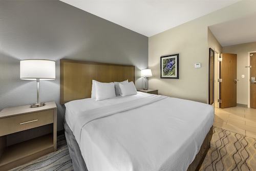 Best Western Plus Pauls Valley