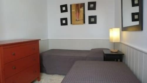 Triana Backpackers