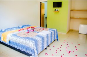 Minibar, blackout curtains, free WiFi, bed sheets - Pousada das Aguias (Barreirinhas)