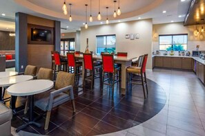 Dining - Comfort Inn & Suites Houston I-45 North - IAH (Houston)