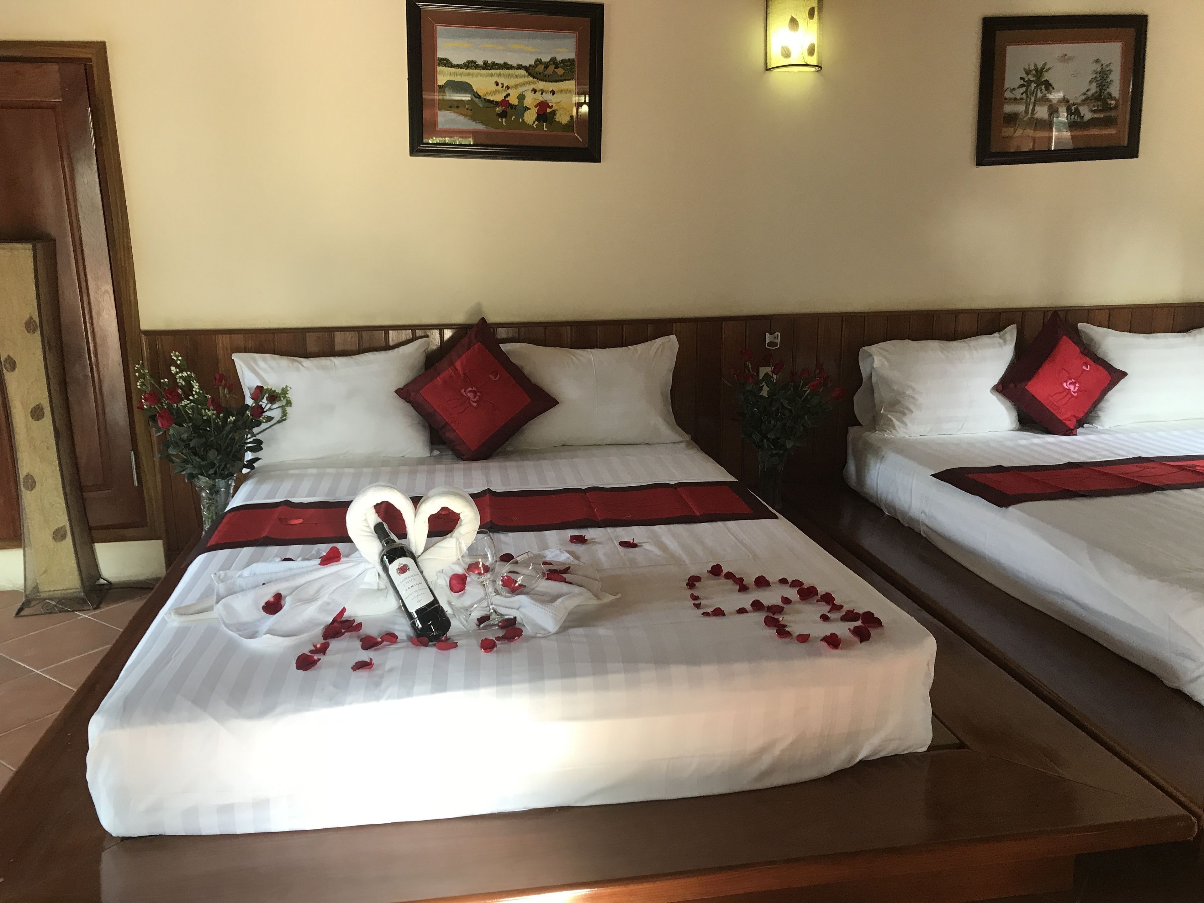 bungalow | minibar, in-room safe, desk, soundproofing