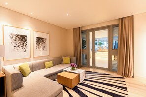 Apartment, 2 Bedrooms, Private Pool, City View (Spacious) | Premium bedding, pillowtop beds, in-room safe, individually decorated - Al Bandar Arjaan by Rotana - Dubai Creek (Dubai)