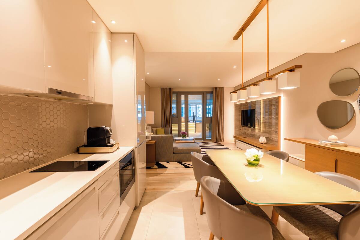 Apartment, 1 Bedroom, Private Pool, City View (Spacious) | Premium bedding, pillowtop beds, in-room safe, individually decorated