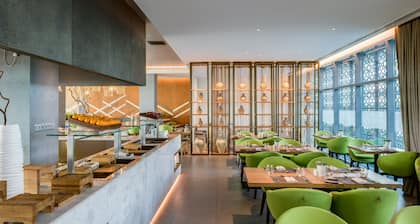 Novotel Muscat Airport