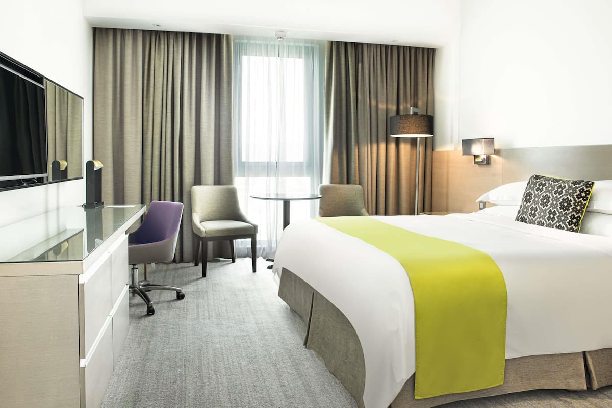 Literie de qualité supérieure, surmatelas, minibar