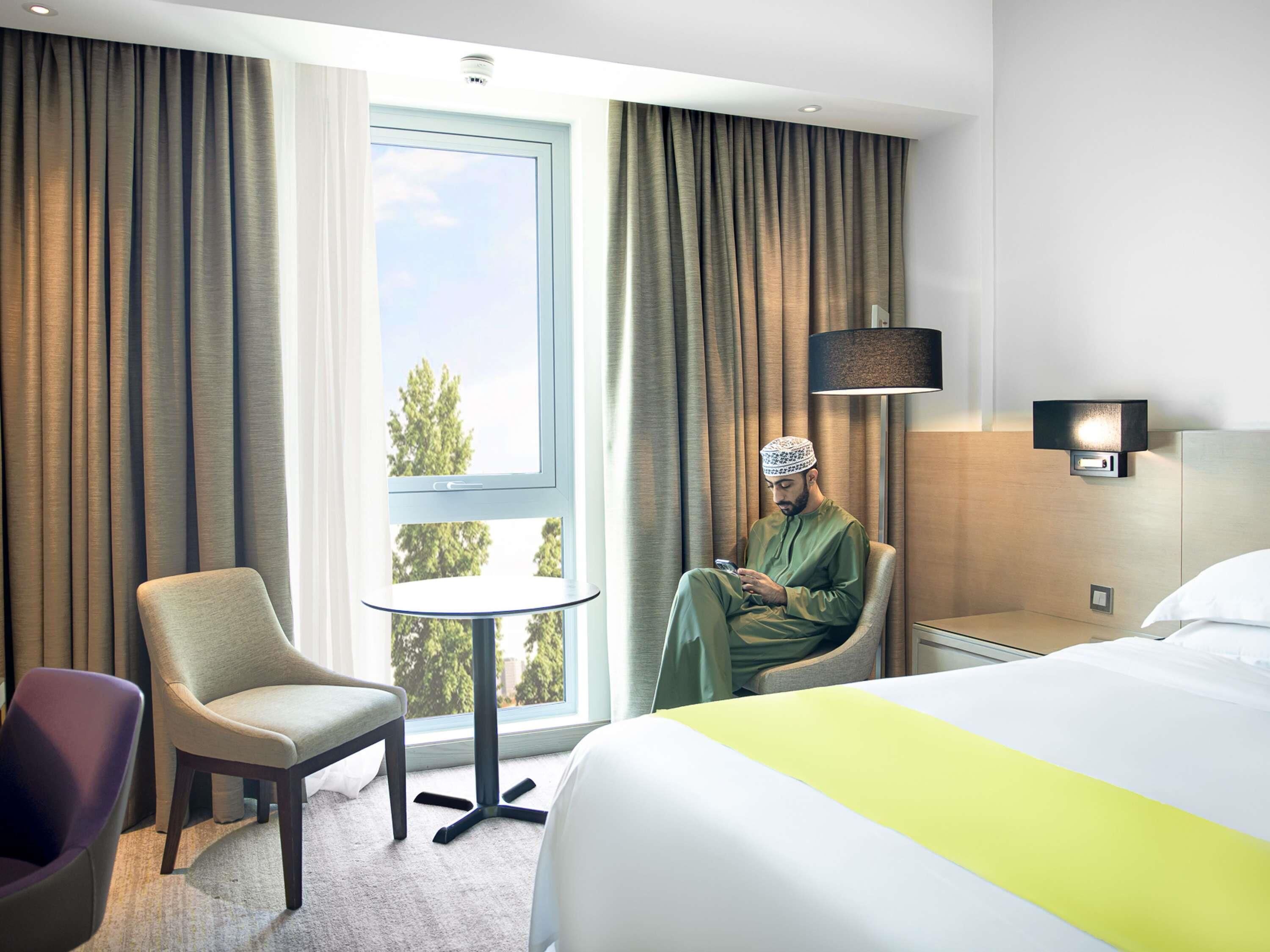 Superior kamer, 1 tweepersoonsbed | Luxe beddengoed, pillowtop-bedden, een minibar, een kluis op de kamer