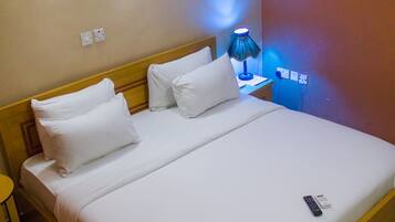 In-room safe, desk, soundproofing, bed sheets