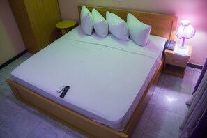 In-room safe, desk, soundproofing, bed sheets - Marble Brand Hotel (Lagos)