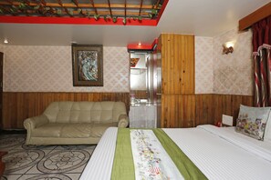 Standard Double or Twin Room, 1 Double Bed, Private Bathroom