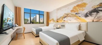 Yafeng Hotel (Huizhou West Lake)