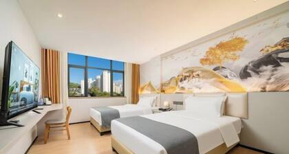 Yafeng Hotel (Huizhou West Lake)