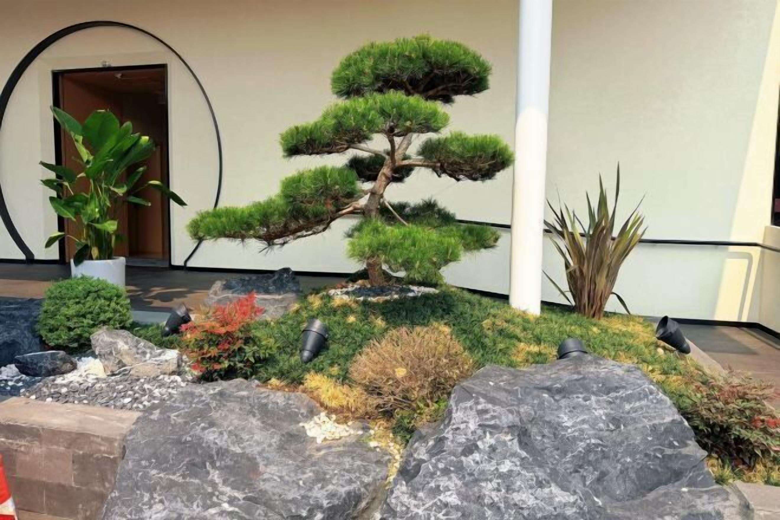 المنشأة من الداخل