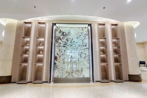 未分类图片,第 2 张,共 85 张,按钮