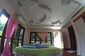 スタンダード バンガロー | WiFi (無料)