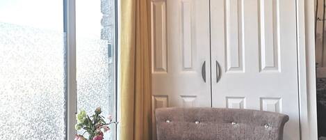 Studio, Ensuite | Interior