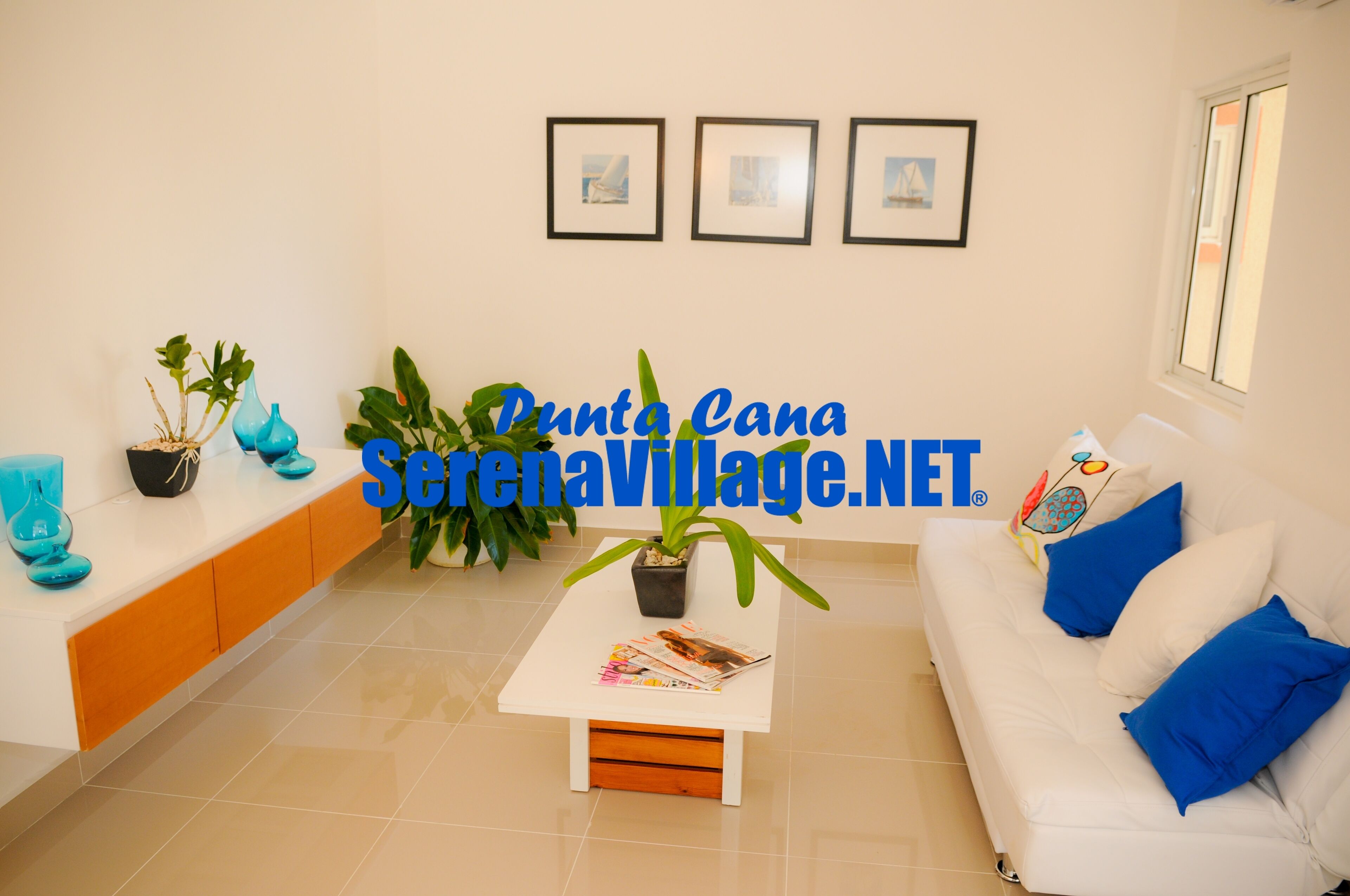 2 bedrooms, tempur-pedic beds, laptop workspace, wifi