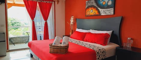 Suite Présidentielle, balcon | Draps en coton égyptien, couette en duvet d'oie