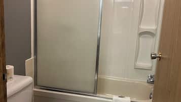 Free toiletries, towels
