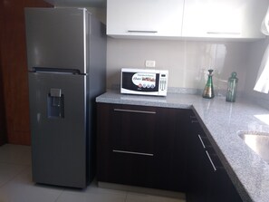 Căn hộ Exclusive, 3 phòng ngủ, quang cảnh thành phố, cao tầng | Bếp riêng | Tủ lạnh, lò vi sóng, lò nướng, bếp nấu 