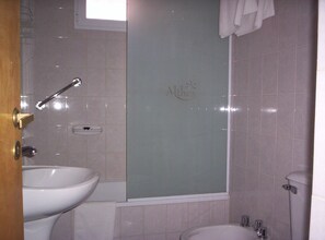 Apartment (4 People) | Badezimmer