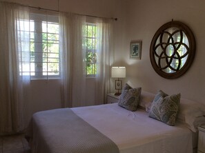 3 bedrooms, in-room safe, iron/ironing board, free WiFi