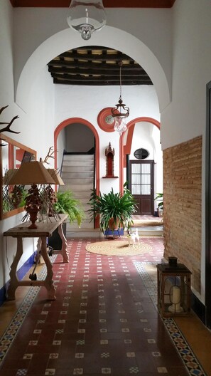 Interior - Typical Andalusian House (sXVII) (Sanlúcar de Barrameda)