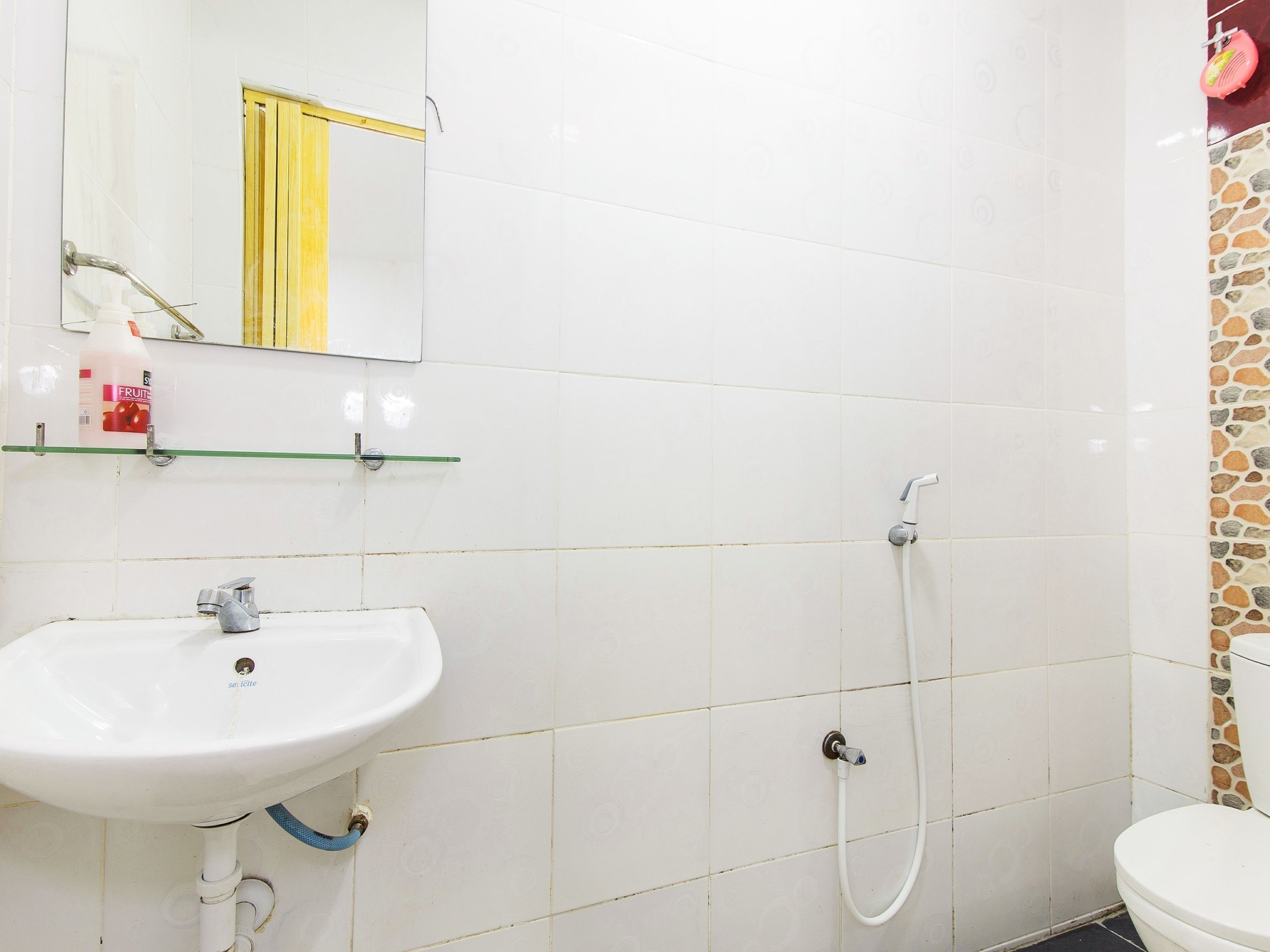 family suite, 1 bedroom | bathroom | shower, towels