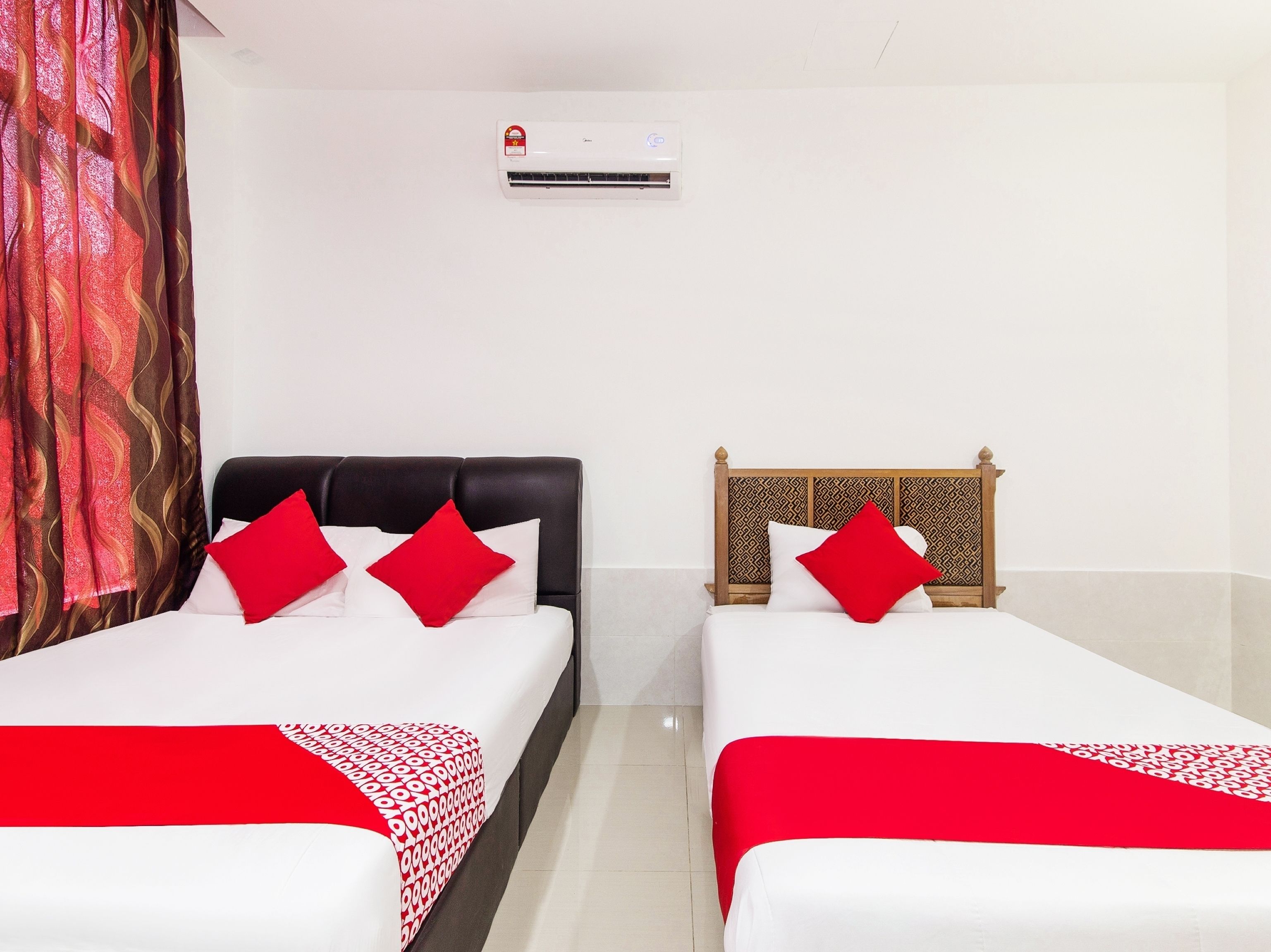 superior suite | free wifi, bed sheets