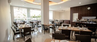 Whiz Prime Sudirman Makassar
