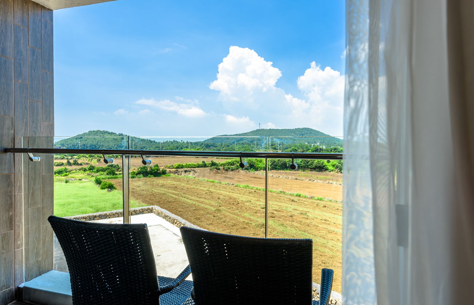 5. suite m terrace | 1 bedroom, down duvets, free wifi, bed sheets