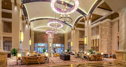 Felton Grand Hotel Bazhong